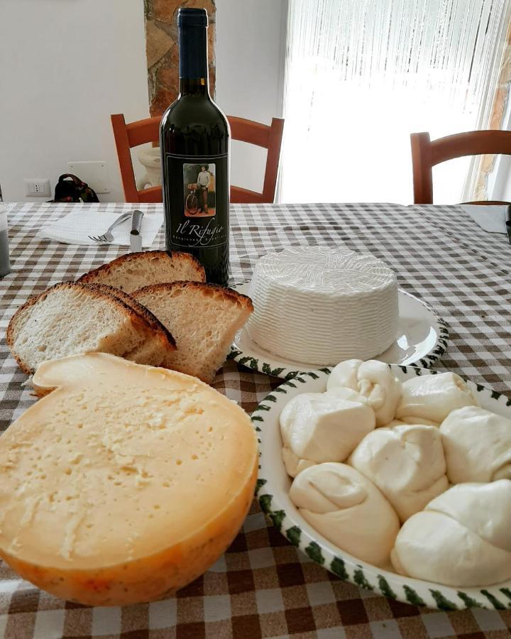 Osteria B&B Il Rifugio Пескічі Екстер'єр фото